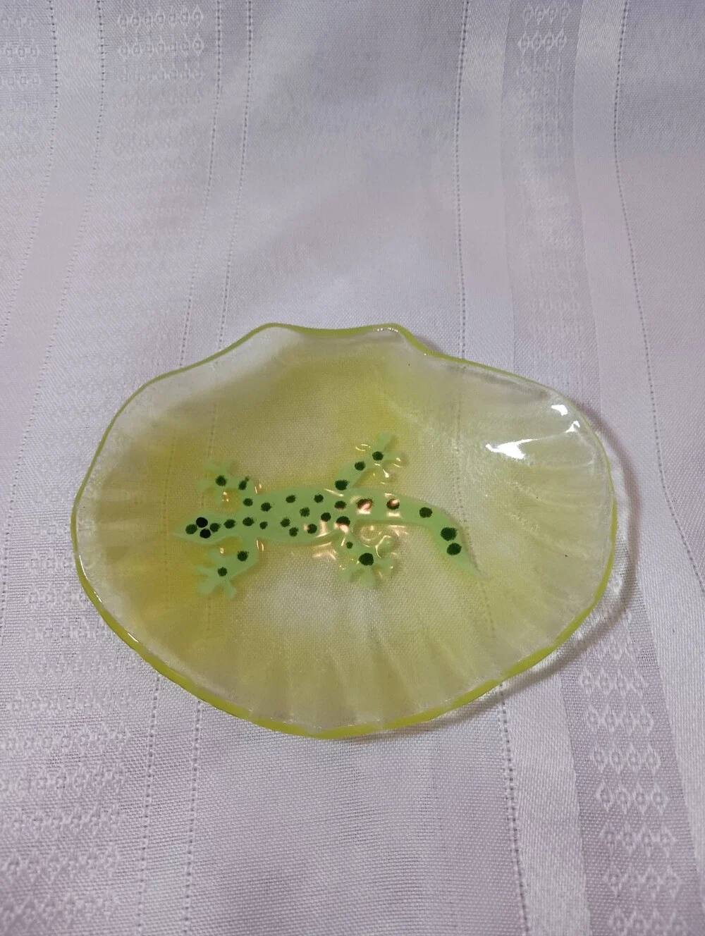 Gecko Glass Soap Dish